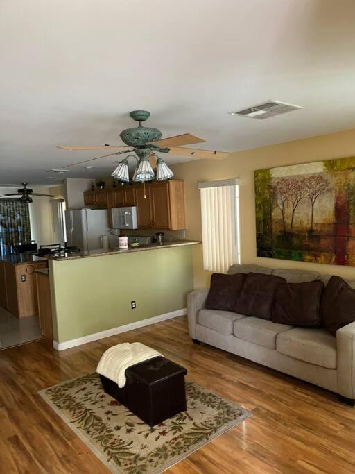 Vic'S 3 Bedroom 4Beds & Pool Centrally Located! Las Vegas Luaran gambar